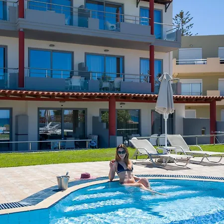 Giannarakis Beach *