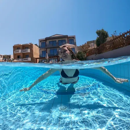 Giannarakis Beach * Stalos