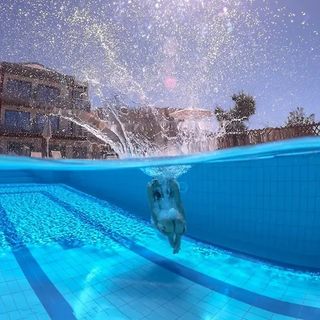 Giannarakis Beach Stalos